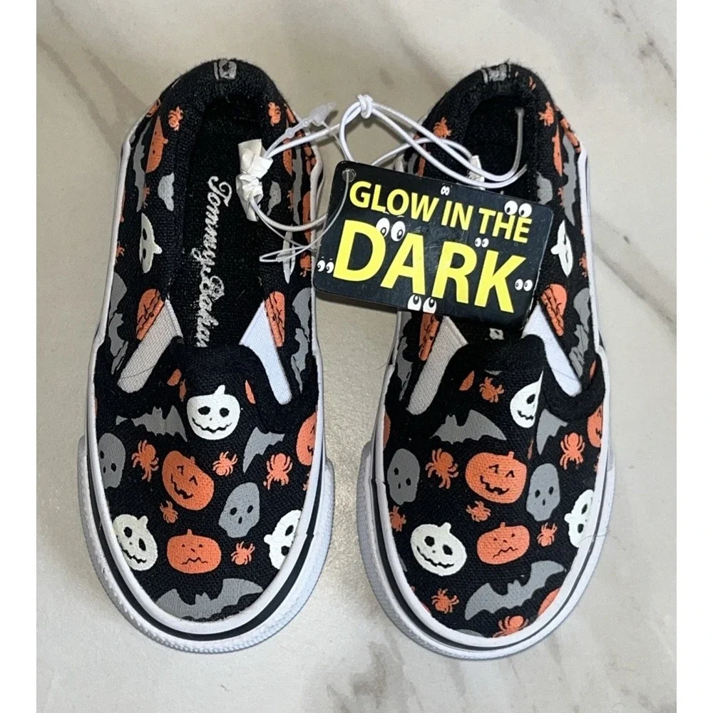 Tommy Bahama‎ Toddler 5 Slip-On Shoes Pumpkins Bats Spooky CUTE Halloween GID